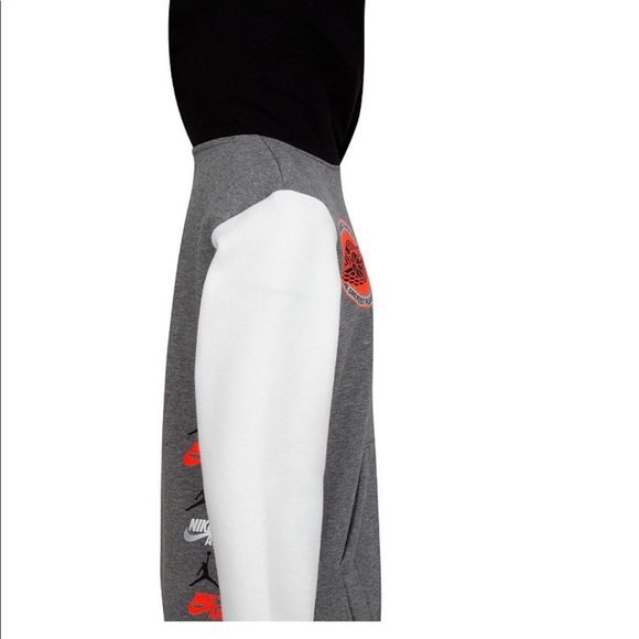 **HOST PICK** Air Jordan Kids Hoodie - Picture 10 of 16